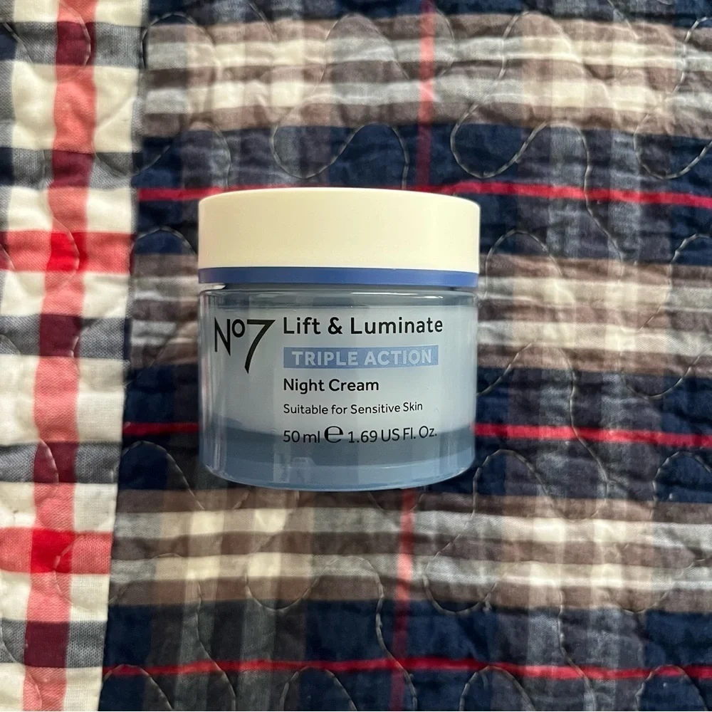 No. 7 Lift And Luminate Triple Action Night Cream Full Size 1.6 Ounces NWT